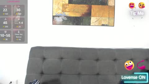 Snapshot of niick_adams chatting on December 28, 1:17 pm Nick online show from December 28, 1:17 pm