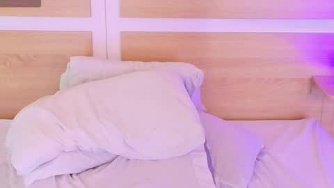 Call me Nicky online show from March 14, 3:06 pm