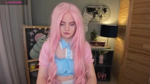 niiik_miiiki online show from December 28, 7:44 am