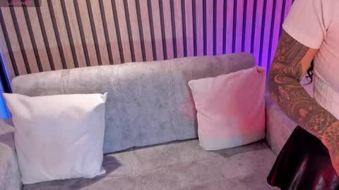 NINAINK online show from April 5, 11:18 am