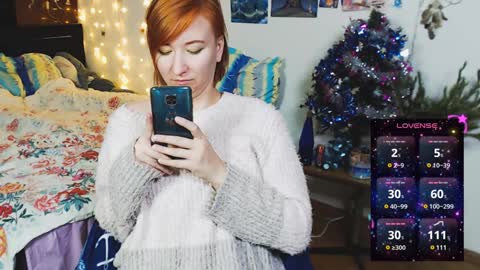 Snapshot of nika_fuchs chatting on January 2, 10:33 pm Nika online show from January 2, 10:33 pm