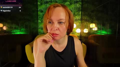 Snapshot of nika_gentle chatting on December 10, 12:49 pm Nika online show from December 10, 12:49 pm