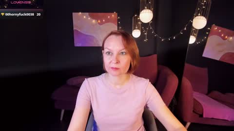 Snapshot of nika_gentle chatting on January 25, 8:00 am Nika online show from January 25, 8:00 am