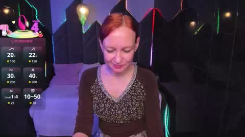 Snapshot of nika_gentle chatting on October 11, 6:45 am Nika online show from October 11, 6:45 am