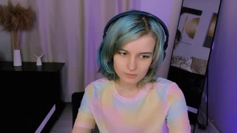 NIKA online show from April 17, 1:36 pm