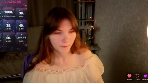 Snapshot of nika_omg chatting on November 24, 8:19 pm Nika online show from November 24, 8:19 pm