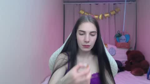 nikastarkk online show from April 14, 6:58 pm