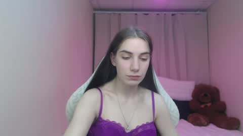 nikastarkk online show from April 17, 6:55 pm