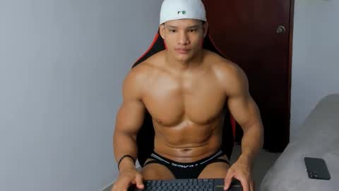 niki online show from September 30, 12:32 pm