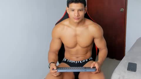 niki online show from October 1, 12:22 pm