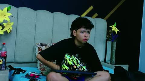 Nikievanz online show from April 19, 6:56 am