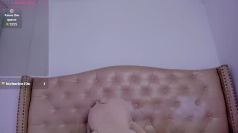 Snapshot of nikiibrooks chatting on June 11, 11:03 pm Niikii online show from June 11, 11:03 pm
