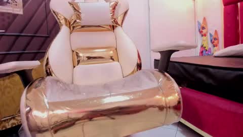 Abril online show from February 19, 10:20 pm