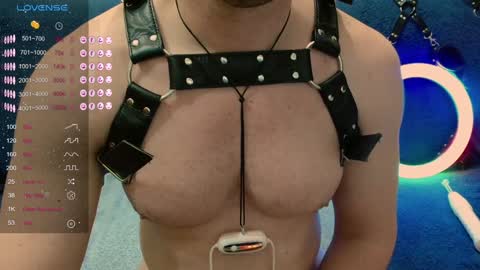 Snapshot of nikitin21 chatting on January 25, 12:37 pm Sasha online show from January 25, 12:37 pm