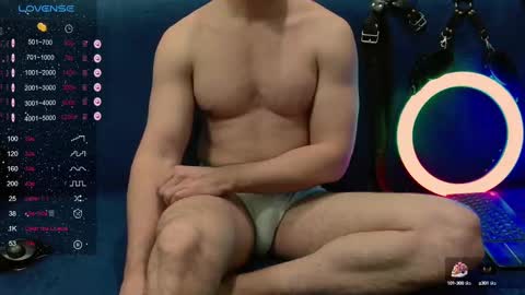 Snapshot of nikitin21 chatting on February 10, 9:14 am Sasha online show from February 10, 9:14 am