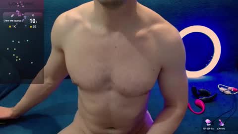 Snapshot of nikitin21 chatting on February 28, 9:32 am Sasha online show from February 28, 9:32 am