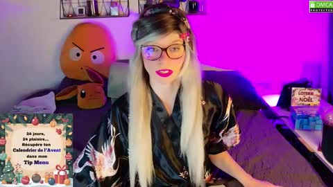 Snapshot of nikki_goldberg chatting on November 30, 10:52 am Kitty Chatte online show from November 30, 10:52 am