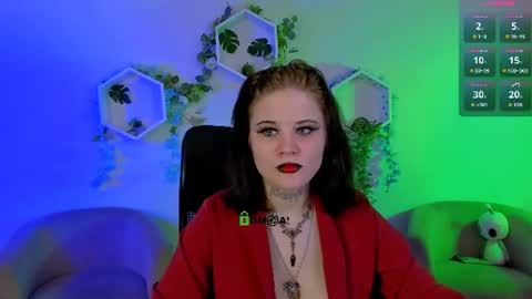 Snapshot of nikki_kiss_ chatting on July 10, 8:40 am nikki_kiss_ online show from July 10, 8:40 am