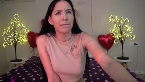 Nikki online show from February 17, 5:43 pm