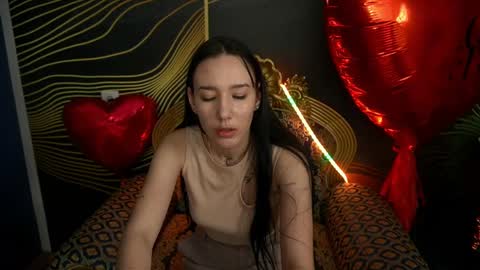 Nikki online show from March 1, 8:31 pm