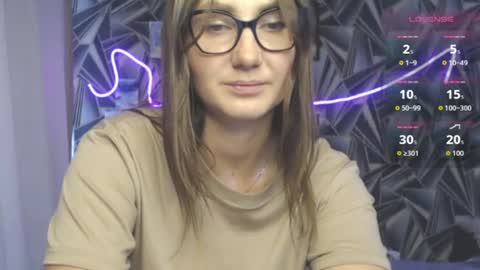 Snapshot of nikkikiss___ chatting on July 14, 2:05 am nikkikiss___ online show from July 14, 2:05 am