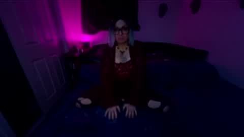 Nikki Neverland online show from March 3, 7:58 am