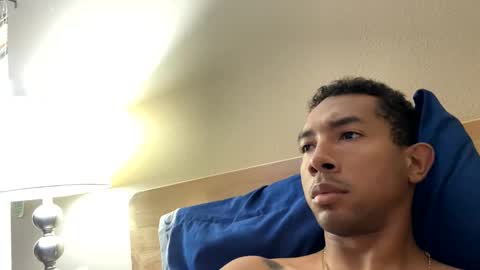 Snapshot of nikko11717 chatting on December 13, 9:09 pm nikko11717 online show from December 13, 9:09 pm