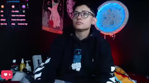 Nikky online show from June 23, 2:04 pm