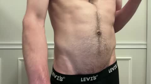 niko9inches online show from June 2, 5:59 pm