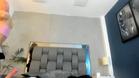 Niko Kael online show from February 23, 3:37 am