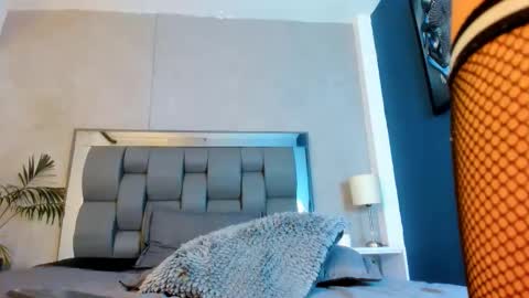 Niko Kael online show from March 1, 3:19 am