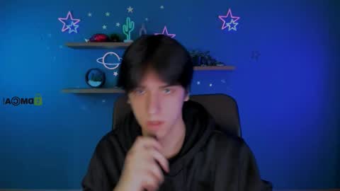 Snapshot of niko_vorn chatting on February 26, 9:41 am niko_vorn online show from February 26, 9:41 am