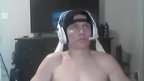 Snapshot of nikolai_russian_daddy chatting on July 16, 7:20 pm nikolai_russian_daddy online show from July 16, 7:20 pm