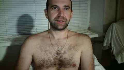 Snapshot of nikolas_vaz chatting on December 17, 10:11 pm nikolas_vaz online show from December 17, 10:11 pm