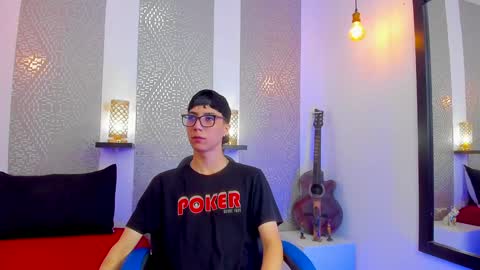 Snapshot of nikolay_gregori chatting on January 31, 4:25 am online show from January 31, 4:25 am