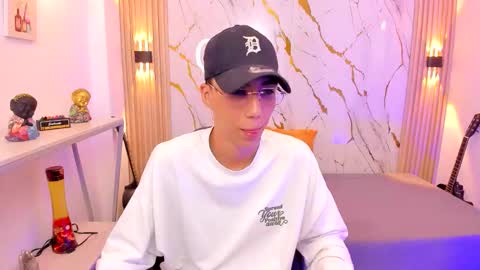    online show from January 10, 3:52 am