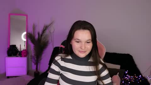 nikolfelix online show from October 27, 5:39 pm