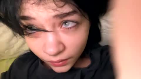 Snapshot of nikoli_naw chatting on January 7, 10:08 pm nikoli_naw online show from January 7, 10:08 pm