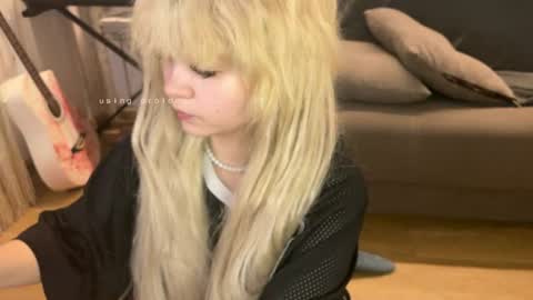 Snapshot of nikoli_naw chatting on July 17, 7:08 pm nikoli_naw online show from July 17, 7:08 pm