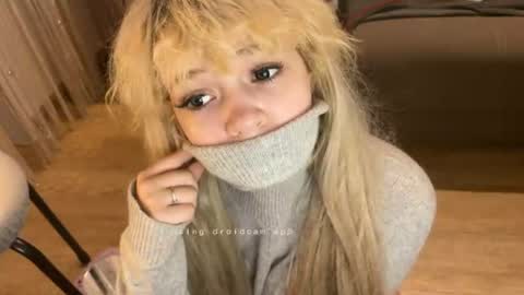 Snapshot of nikoli_naw chatting on July 24, 7:56 pm nikoli_naw online show from July 24, 7:56 pm