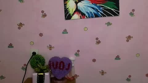 Snapshot of nikolleta_m chatting on November 21, 8:24 am Nikolleta online show from November 21, 8:24 am