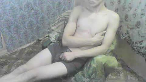 nikolos22 online show from January 4, 10:55 pm