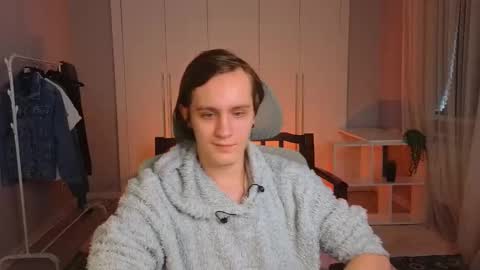 Snapshot of nikompell chatting on March 5, 5:18 am niko online show from March 5, 5:18 am