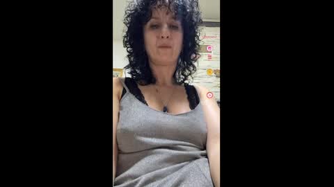 nikol online show from April 8, 7:25 pm