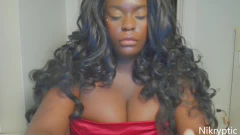 Snapshot of nikryptic chatting on November 20, 12:55 am Nikole online show from November 20, 12:55 am