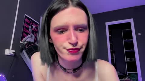 Niky online show from April 18, 6:01 pm