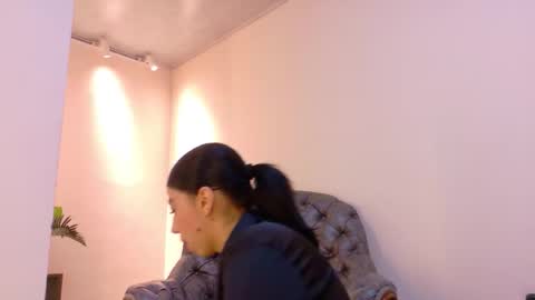  NIKY SMIT  online show from October 13, 10:59 am