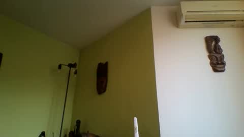 Snapshot of nikyo419 chatting on April 20, 4:37 am nikyo419 online show from April 20, 4:37 am