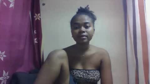 Snapshot of nilahmarie chatting on September 27, 9:36 am nilah online show from September 27, 9:36 am