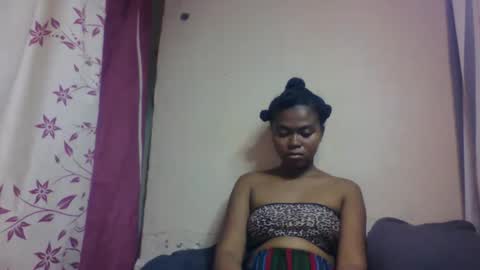 Snapshot of nilahmarie chatting on October 17, 12:08 pm nilah online show from October 17, 12:08 pm